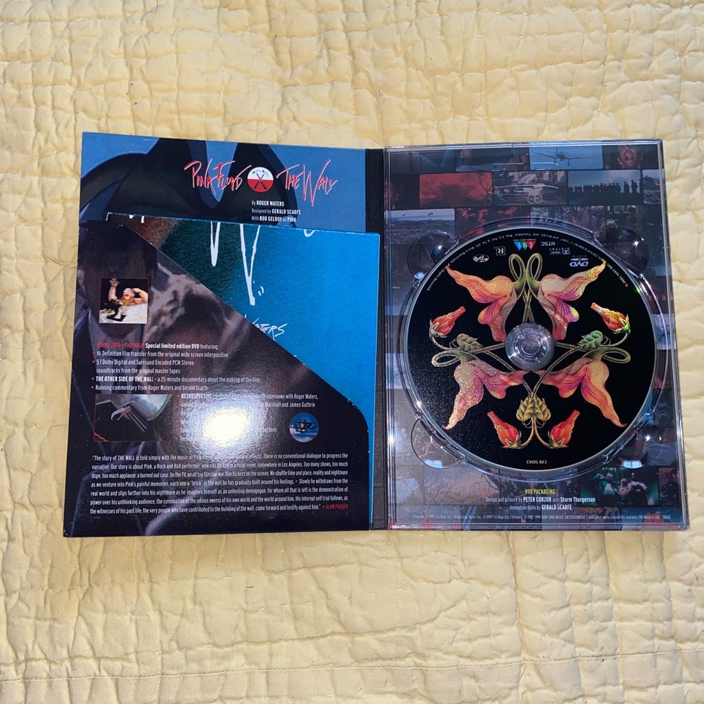 Pink Floyd The Wall DVD - Picture 2 of 2